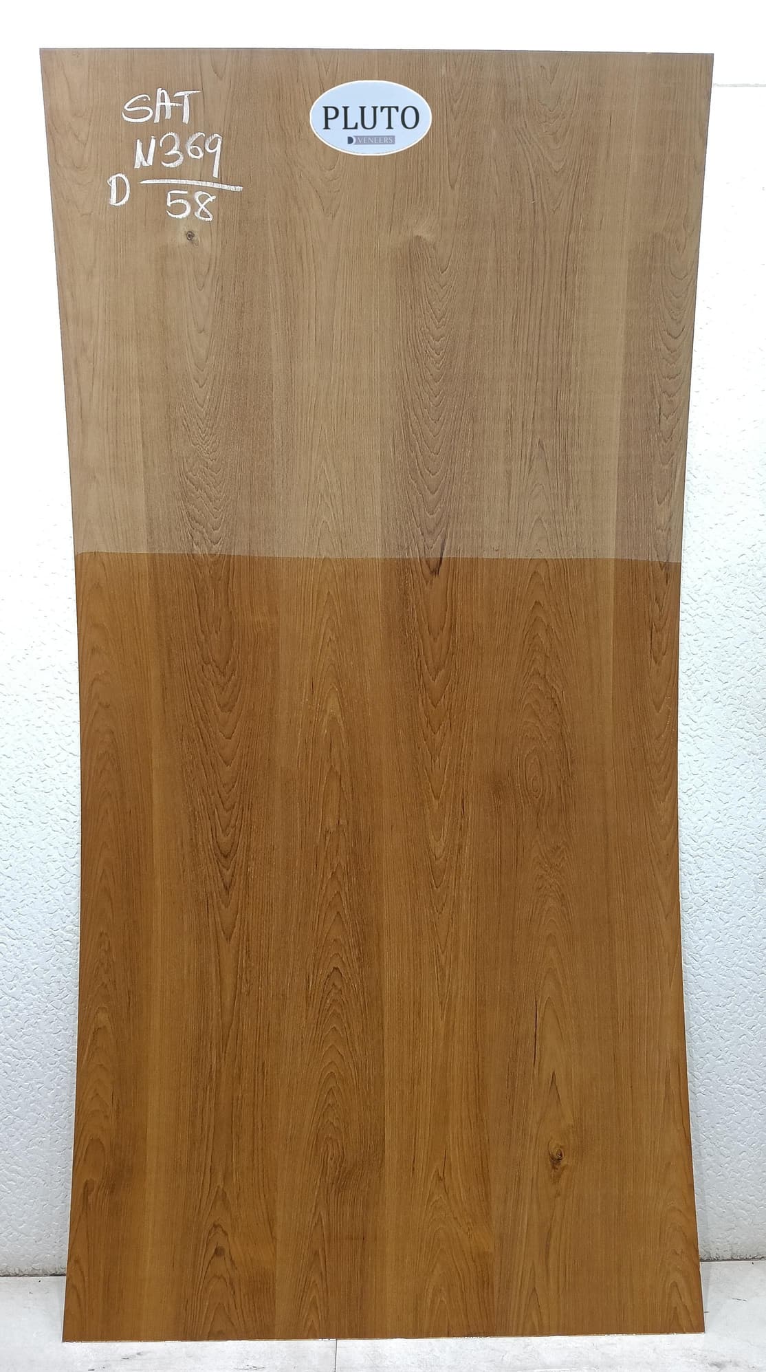 Teak veneer sheet — Sat N369 Pluto